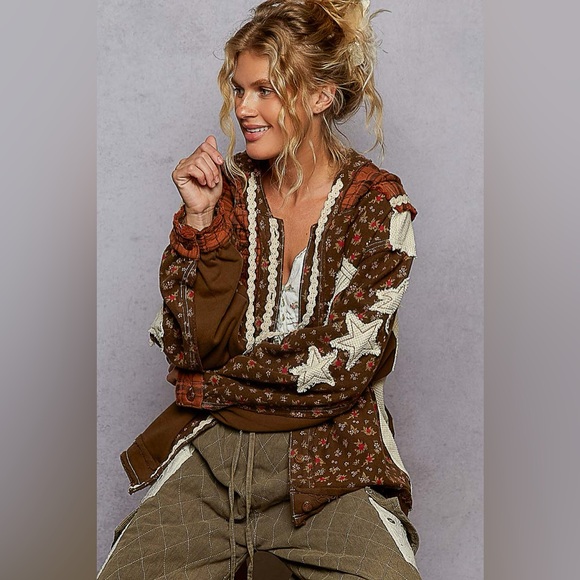 🌺LAST ONE🌺 POL Brown Star & Peace Patch Floral mix Hoodie Jacket Relaxed Fit - Picture 3 of 9